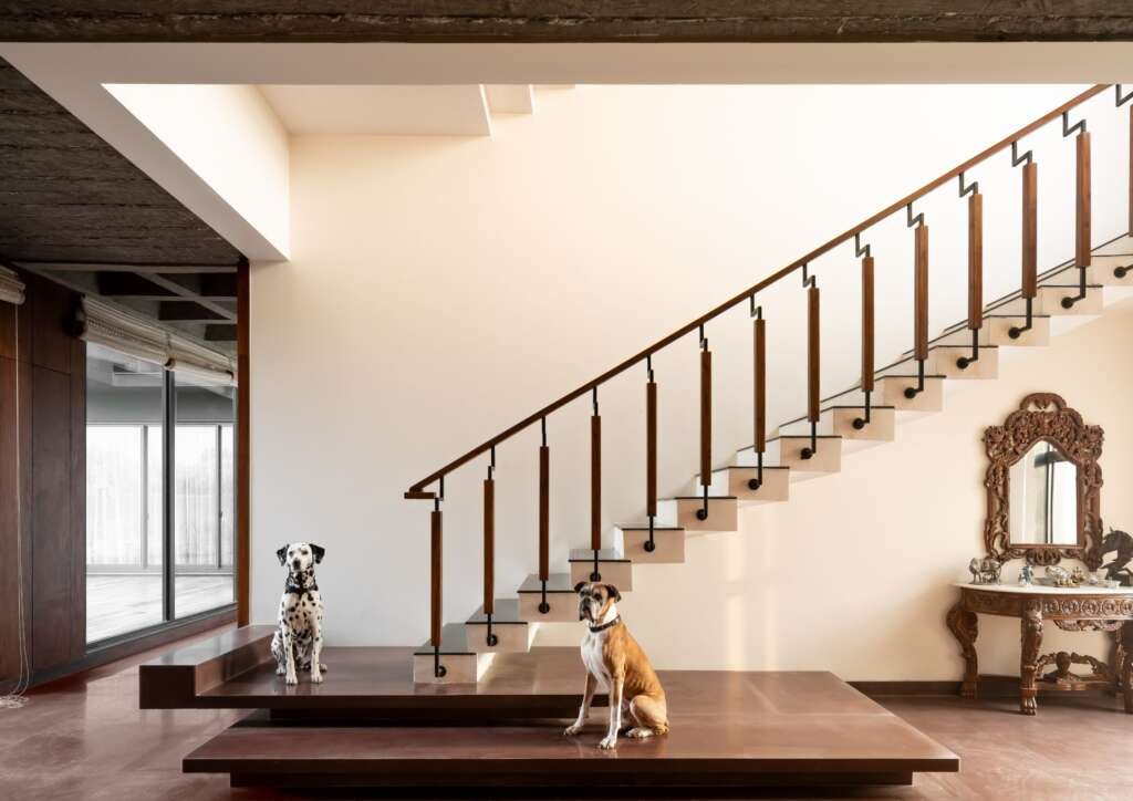 This Vrindavan farmhouse pairs raw elegance with spiritual stillness—and a deep love for animals
