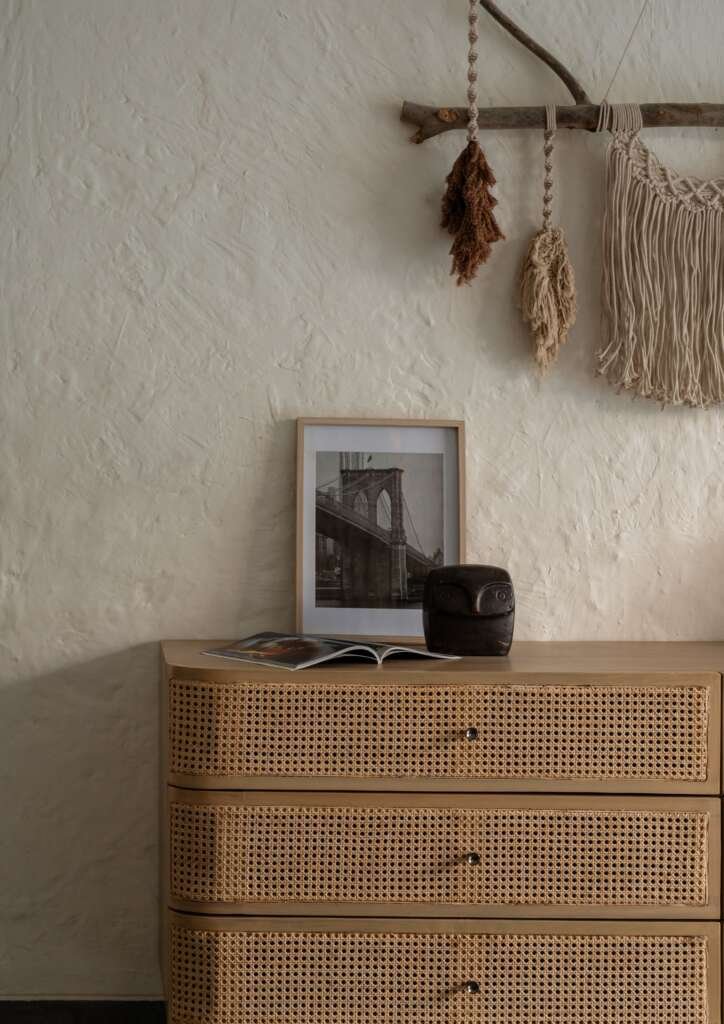 This contemporary farmhouse feels more like nature’s own hideaway