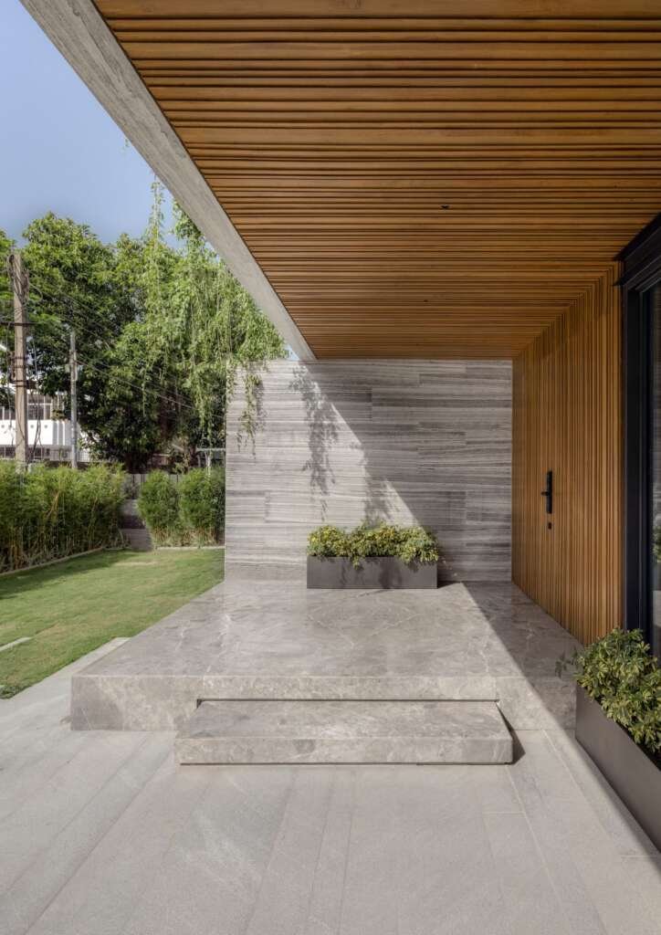 This Courtyard-Centered Home Brings Quiet Luxury to the Edge of Panchkula