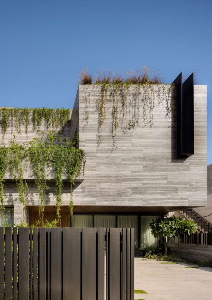 This Courtyard-Centered Home Brings Quiet Luxury to the Edge of Panchkula