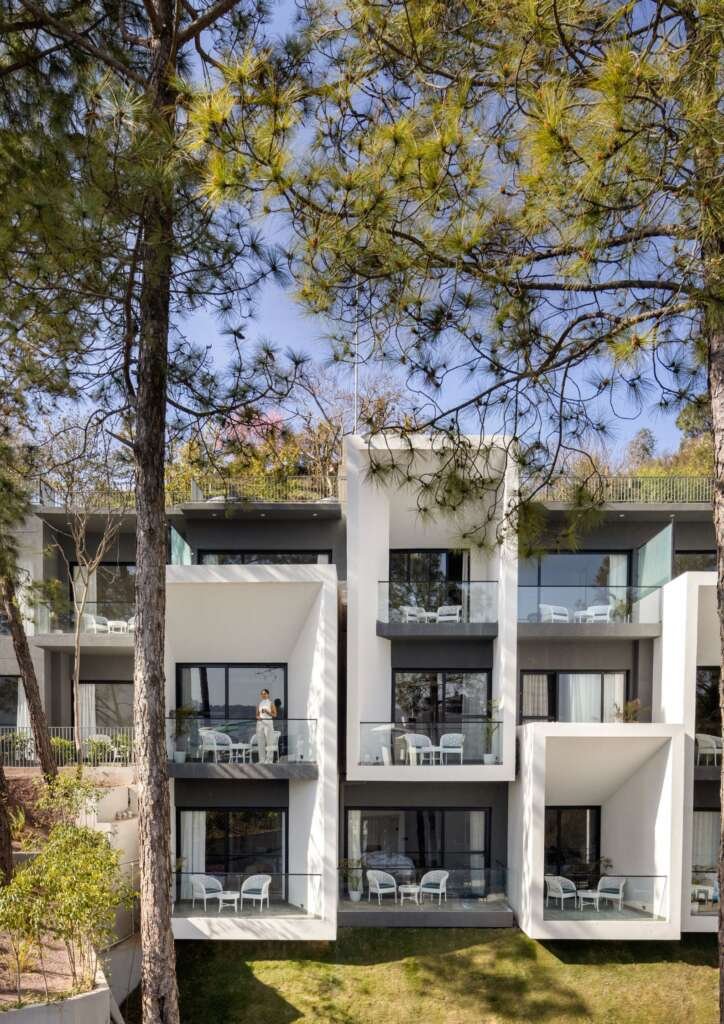 Sculpting Silence: A Hillside Resort that Frames Nature Through Architecture