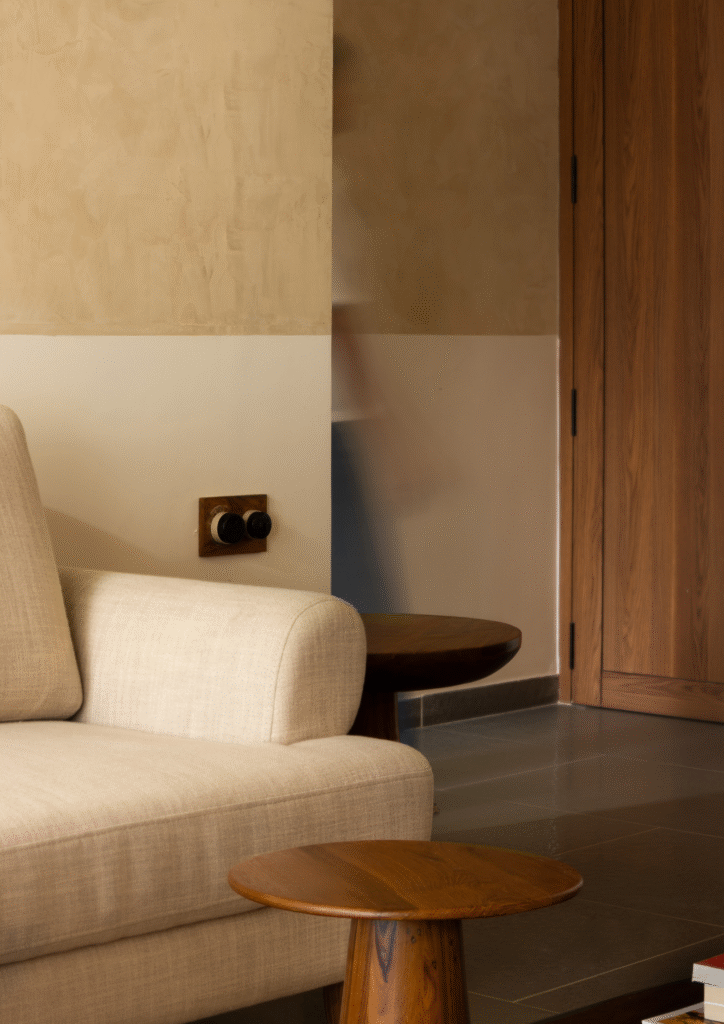 A Soulful 1BHK Apartment in Gujarat Shows How Wabi-Sabi Meets Indian Craftsmanship