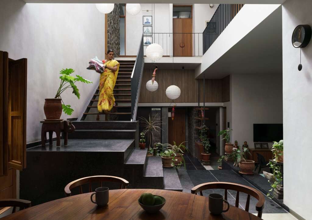 A Home Called Nostalgia: Humanscape Studio Revives Ancestral Memories in Bhusawal with Thoughtful Architecture