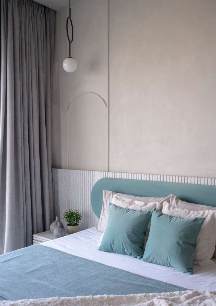 Inside a 4,700 Sq. Ft. Grey-Themed Mumbai Home That Redefines Understated Opulence