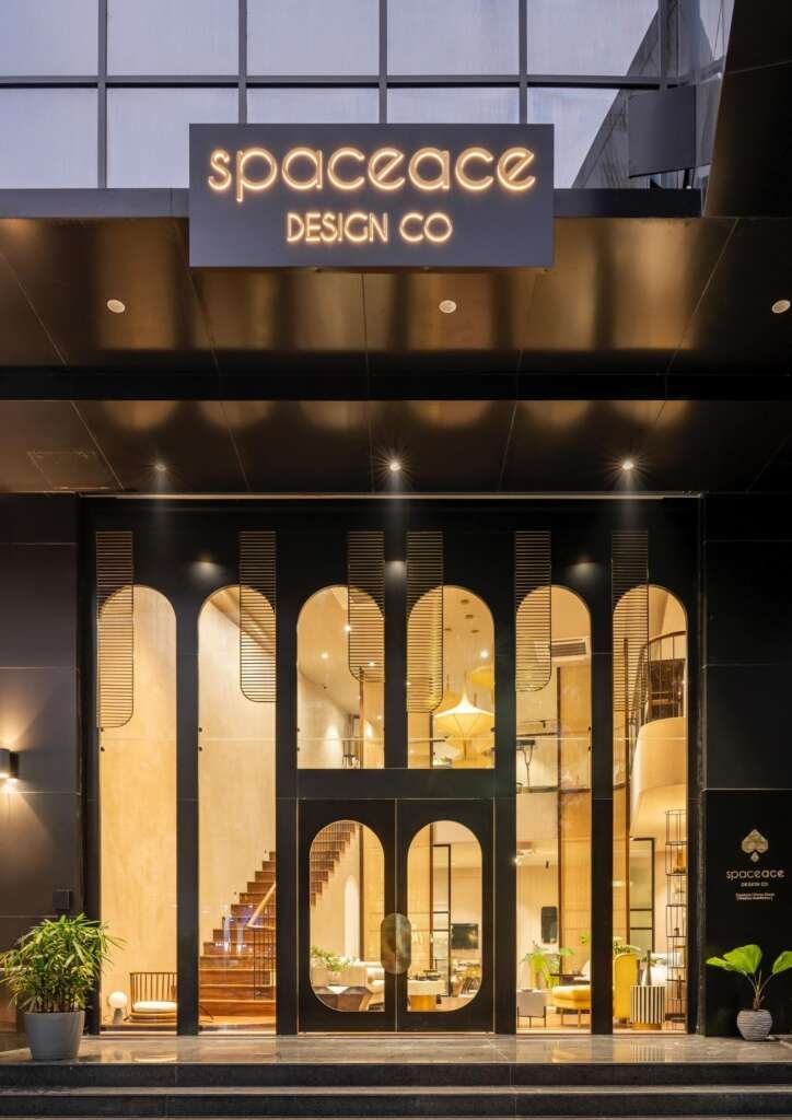 Inside Japandi Studio: A Timeless Retail Space by Mirari Design Visuals Blending Calm Luxury with Curved Elegance