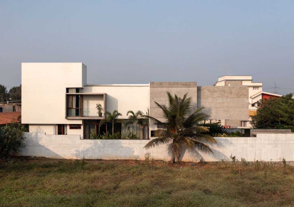 The Quarry House by Crest Architects: A Minimalist Masterpiece Rooted in Nature and Concrete