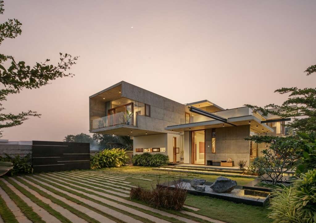 The Quarry House by Crest Architects: A Minimalist Masterpiece Rooted in Nature and Concrete