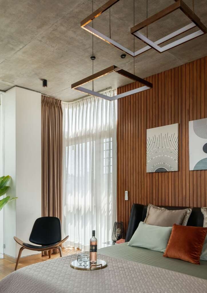The Quarry House by Crest Architects: A Minimalist Masterpiece Rooted in Nature and Concrete