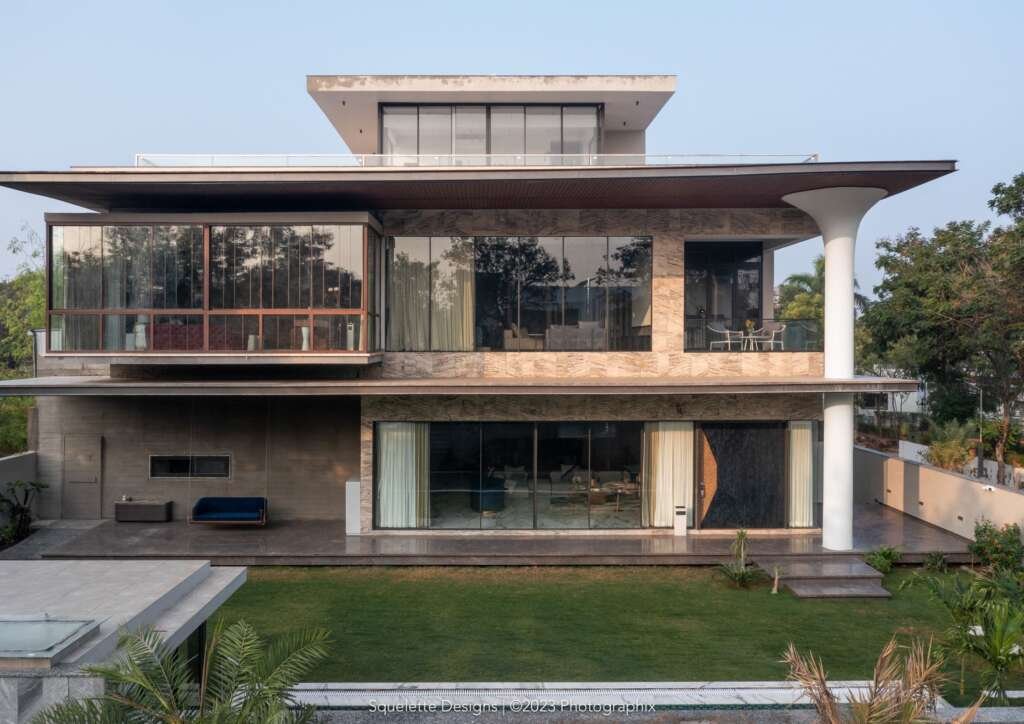 Sculpted Elegance: A Luxurious Contemporary Villa by Squelette Design That Blends Geometry, Light, and Nature