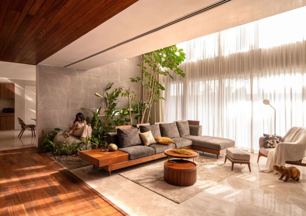 Western Valley House by STO.M.P: A Tranquil Lakeside Bungalow Rooted in Natural Architecture