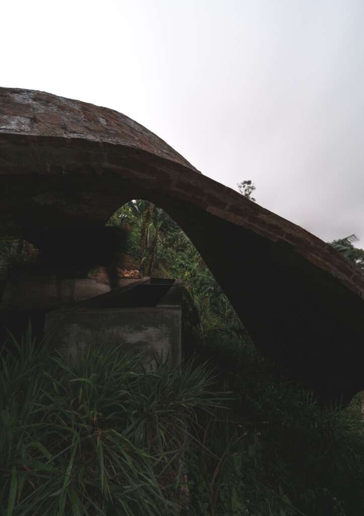 Haven in the Hills: Earthscape Studio Designs a Vaulted Masterpiece of Rural Architecture in Peermade