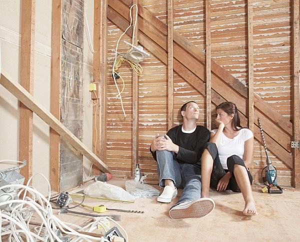 The quiet discomfort of living in a space that’s no longer home, but not yet new