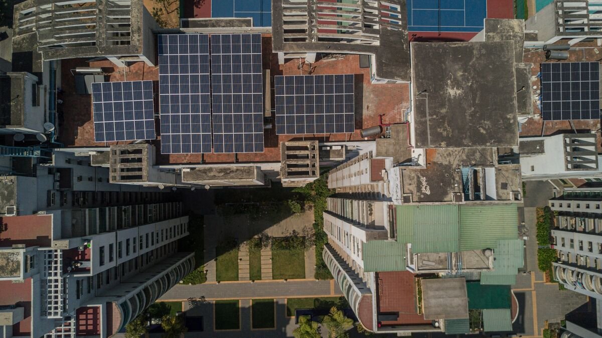 How India is Using AI and Satellites to Tackle Urban Heat – One Rooftop at a Time