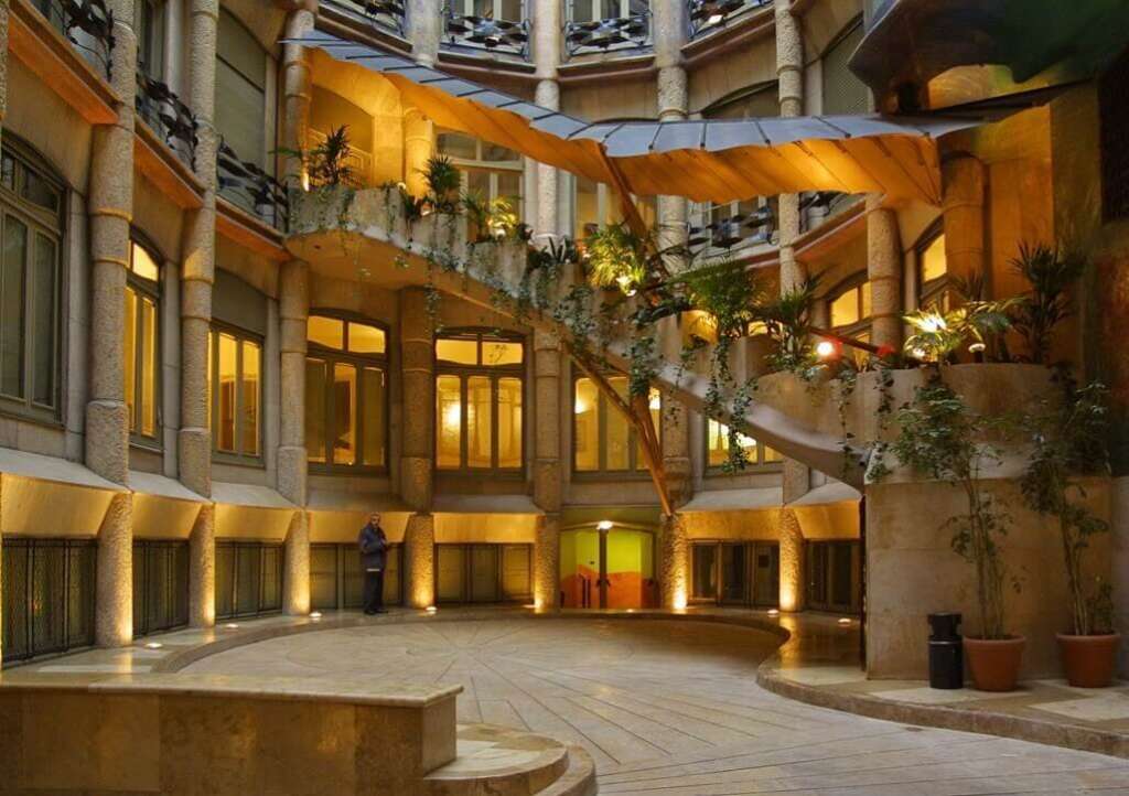 Discover the surreal beauty of Casa Milà – Gaudí's iconic modernist masterpiece in the heart of Barcelona
