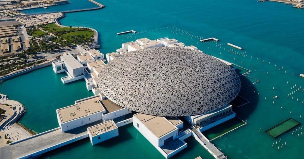 Louvre Abu Dhabi Architecture: How Light, Shadow and Culture Come Together