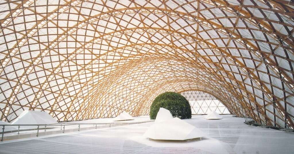 Shigeru Ban’s Paper Architecture: Lightweight Structures With Powerful Purpose