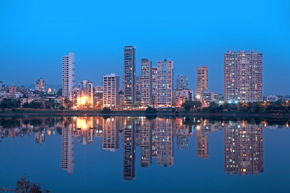The Hidden Genius of Mumbai High-Rises: Wind Control, Smart Elevators and Reliable Utilities